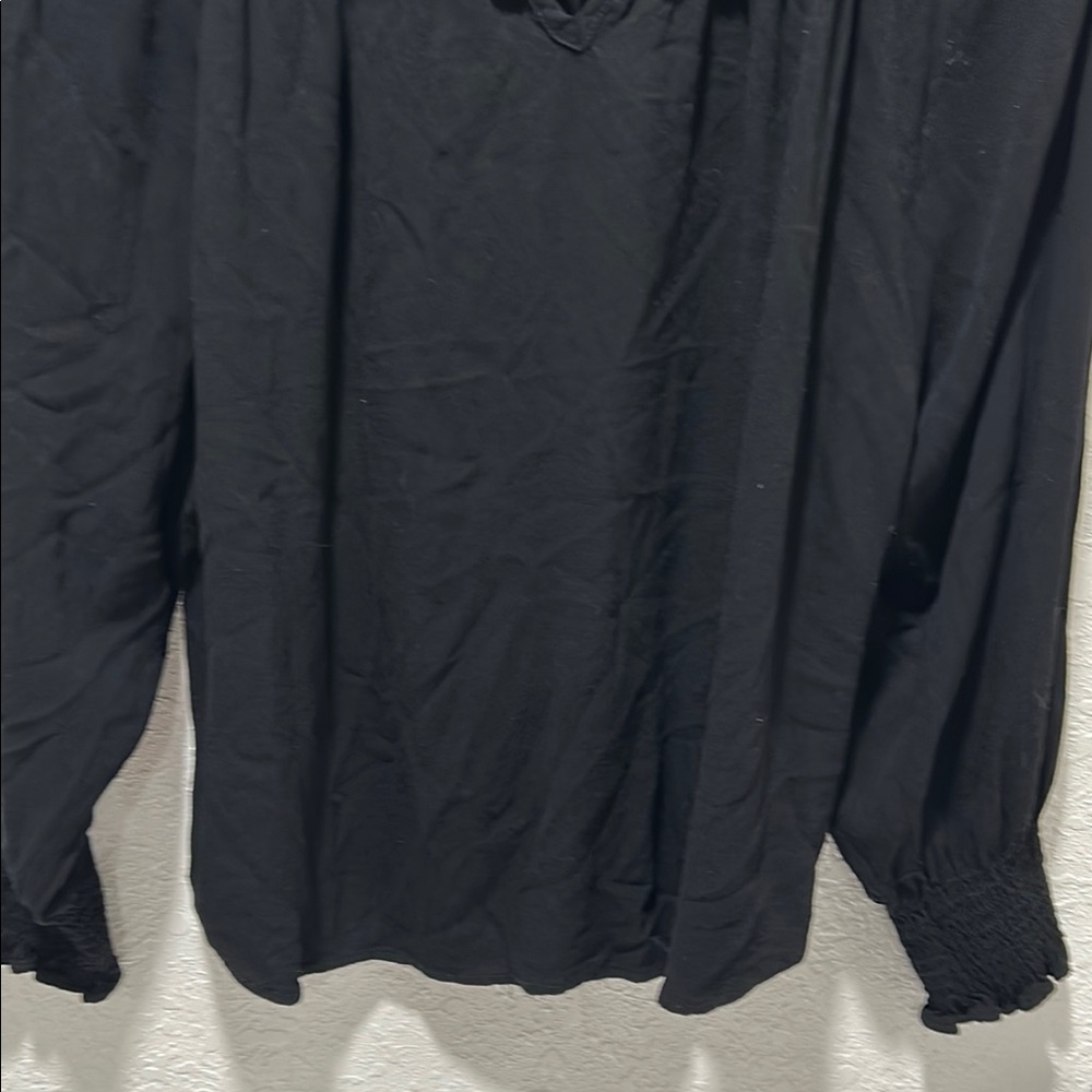 CALLIGRAPHIE Black Long Sleeve Blouse with Ruffled Collar and Bib Collar S-XL - Picture 5 of 11